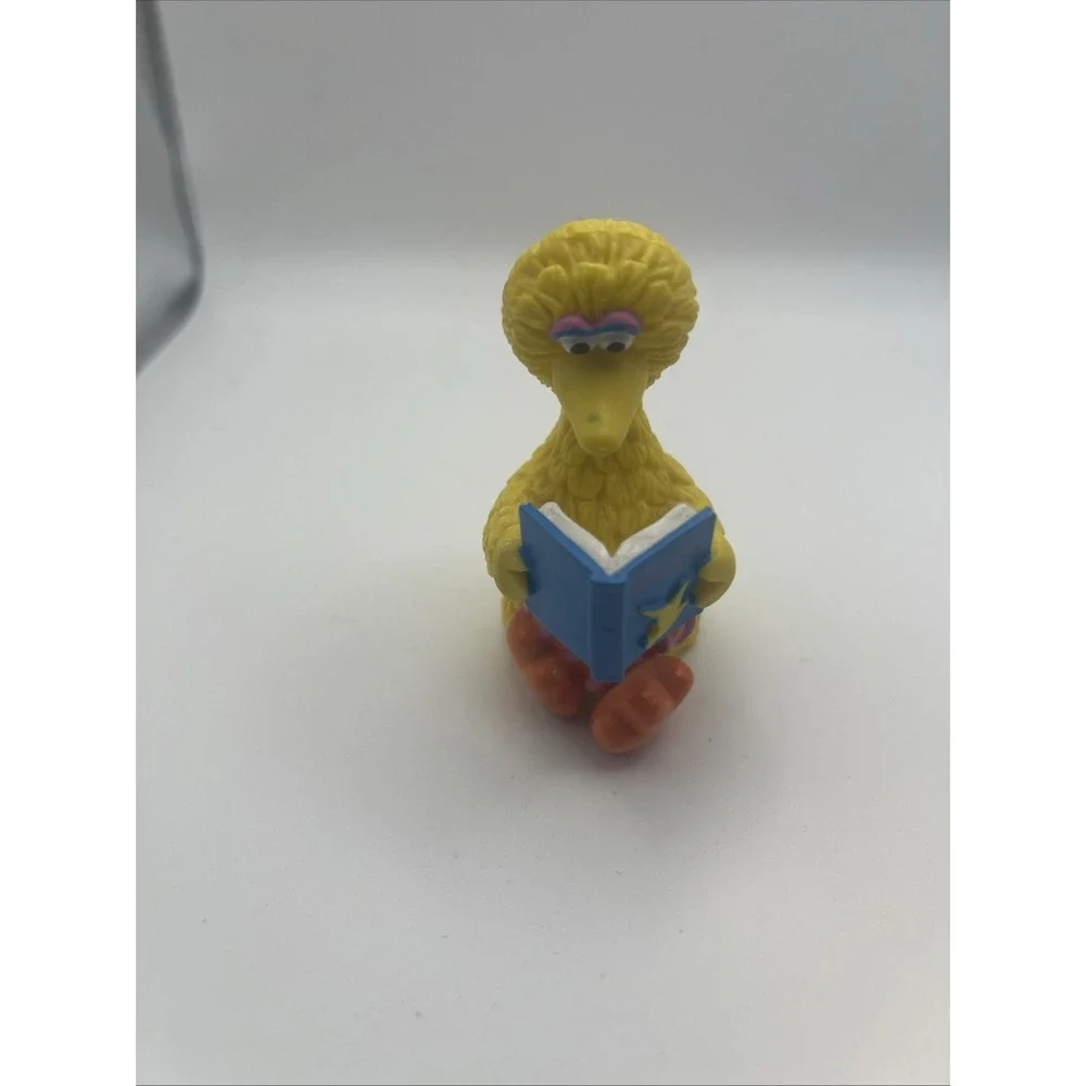 Sesame Street Big Bird Sitting Reading Book PVC Figure Applause Henson Muppet's - Picture 1 of 12